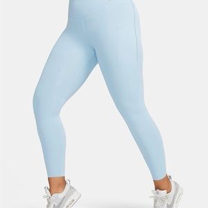 Nike Universa High-Waisted
7/8 Leggings with Pockets nwt light armory blue